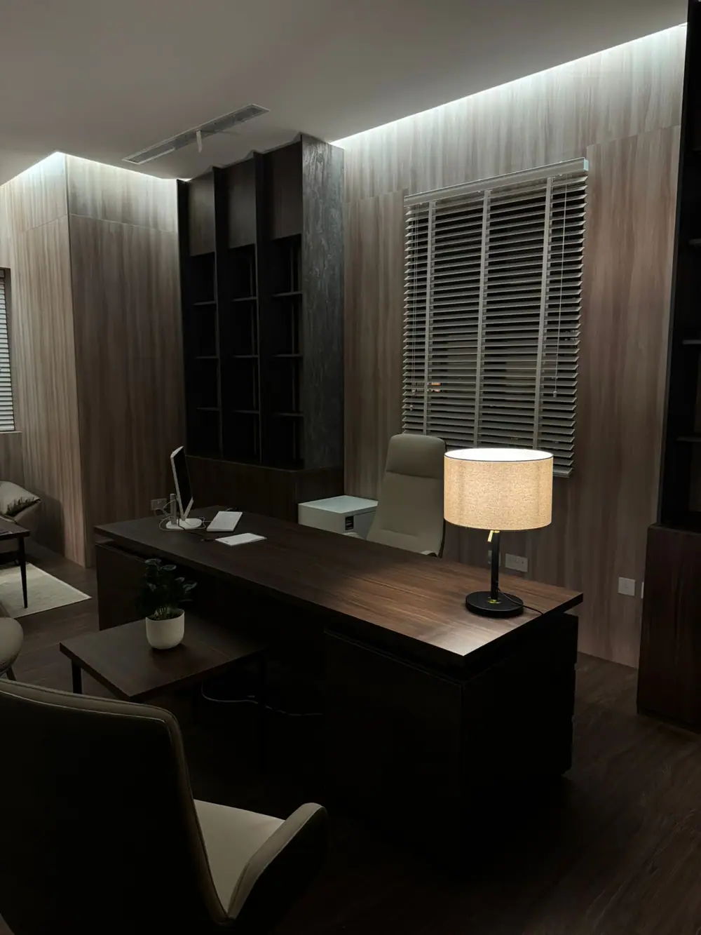 افتتاح مكتب أبها